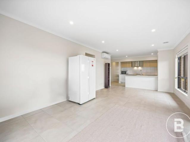 COSY THREE BEDROOM HOME IN WINTER VALLEY