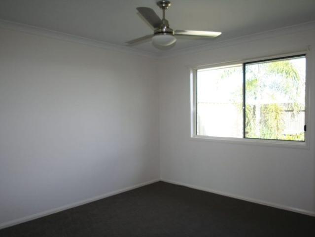 COSY UNIT READY TO MOVE IN