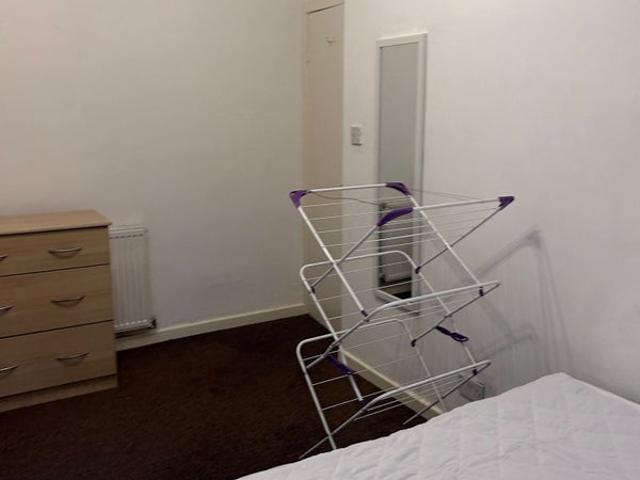 Cosy 1 bed flat available from 1st October 2026