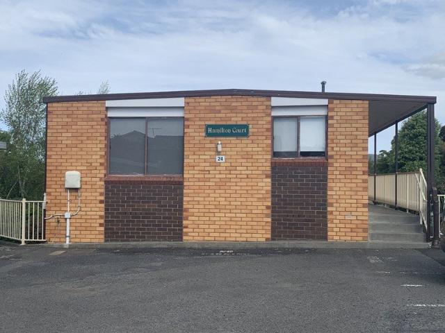 Cosy 1 bedroom Apartment with OSP