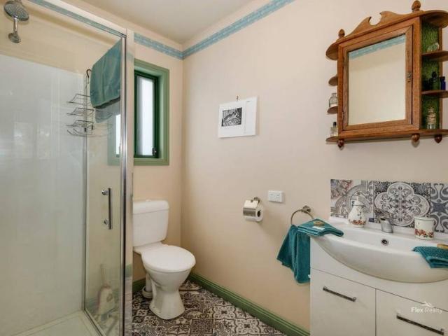 Cosy 1 Bedroom rustic home in Peaceful Waratah