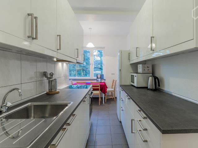 Cosy 2.5 room apartment in Lichterfelde, Berlin Amsterdam Apartments for Rent