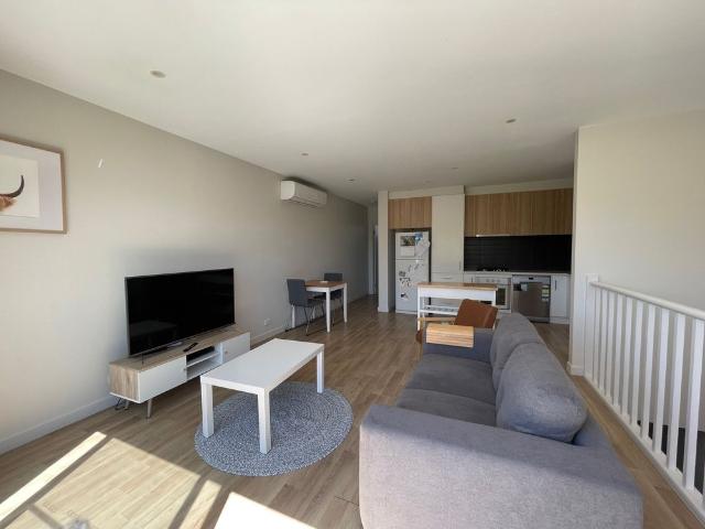 Cosy 2 Bedroom Town House Quiet Location
