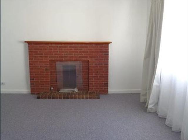 Cosy 2 Bedroom Brick Home