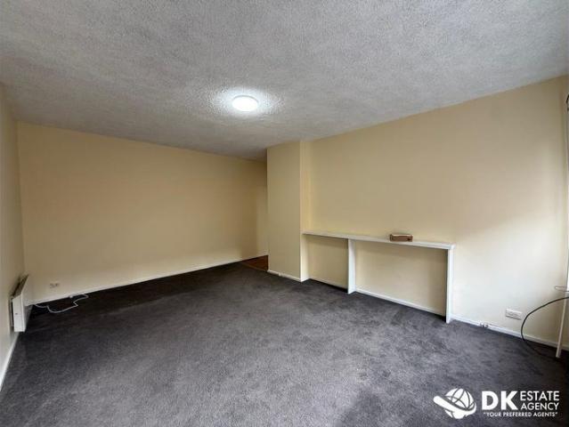 Cosy 2 Bedroom Flat with premium Location