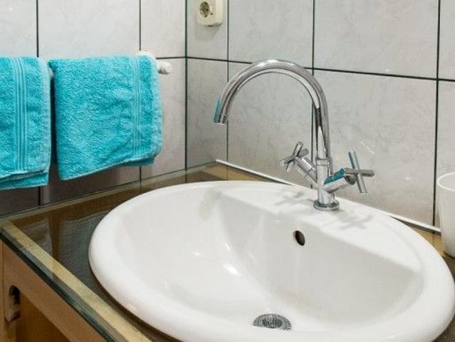 Cosy 2 room flat in Hernals with the charm of an elegant building, Vienna Amsterdam Apartments for Rent