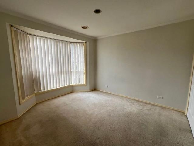 Cosy 3 Bedroom Unit with All the Comforts You Need!