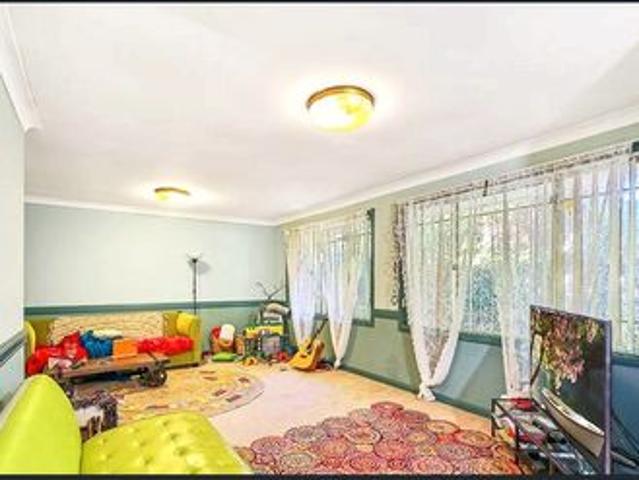 Cosy 3 Bedroom Family Home
