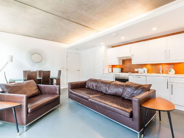 Cosmopolitan House, Christina Street, Shoreditch, London EC2A, 2 bed flat to rent, £4,250 pcm | PrimeLocation
