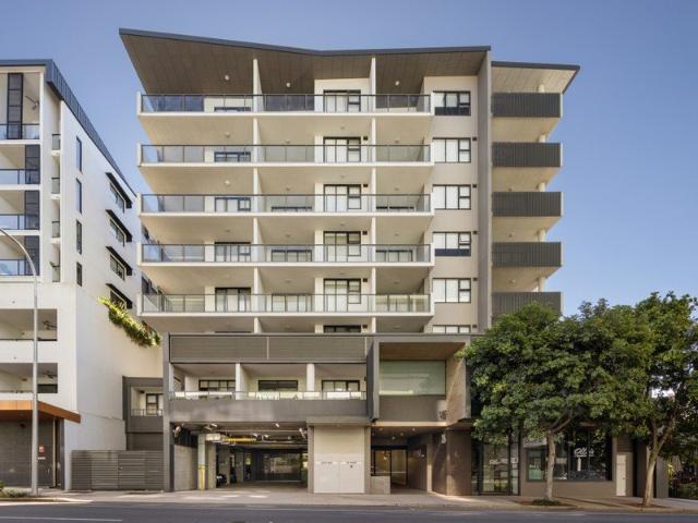Cosmopolitan Living in the Heart of Nundah