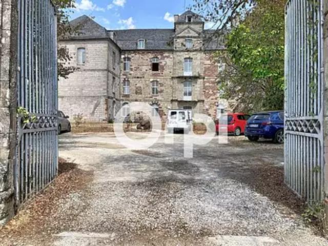 Cosnac 19360 Achat / Vente appartement 2 pièces t2 piscine jardin