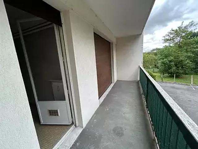 Cosne Cours sur Loire 58200 Achat / Vente appartement 2 pièces t2 cave balcon