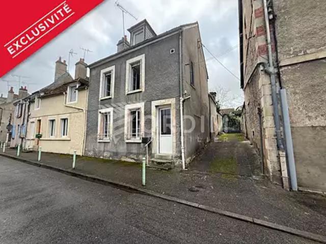 Cosne Cours sur Loire 58200 Achat / Vente maison 4 pièces t4 au dernier étage