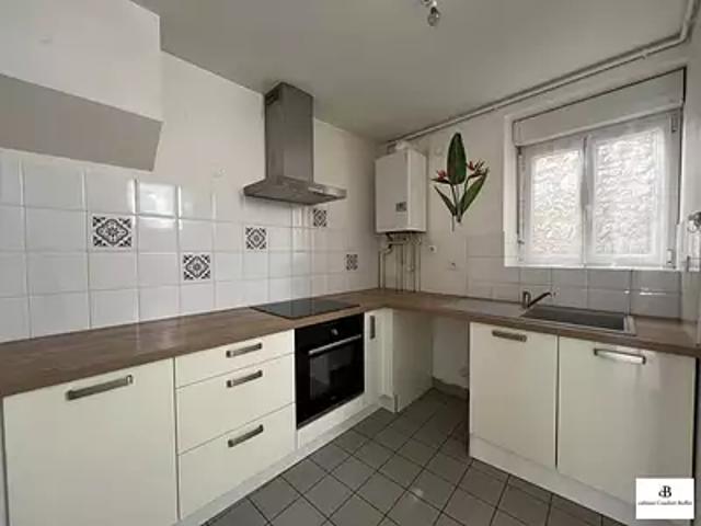 Cosne Cours sur Loire 58200 Location appartement 2 pièces t2