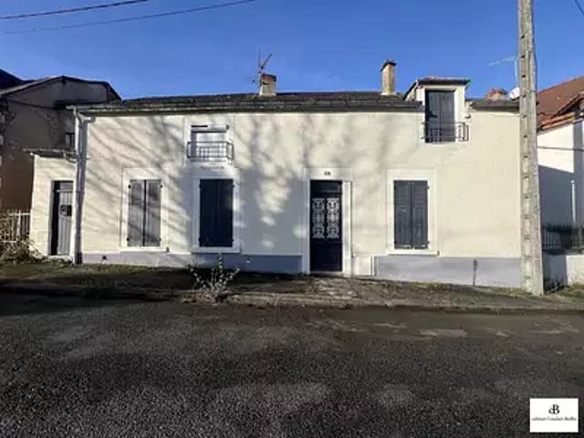 Cosne Cours sur Loire 58200 Location maison 3 pièces t3 terrasse