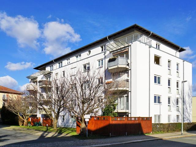 Cotta: Balkon + Wanne + EBK mgl.