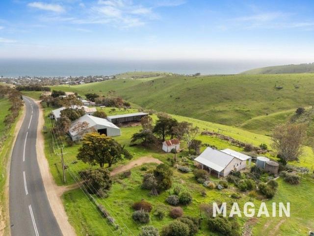 Workman's Cottage on 56.70HA with Ocean and Hills Views
