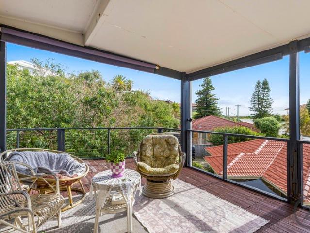 Cottage by the Sea Endless Potential in a Prime Coastal Location