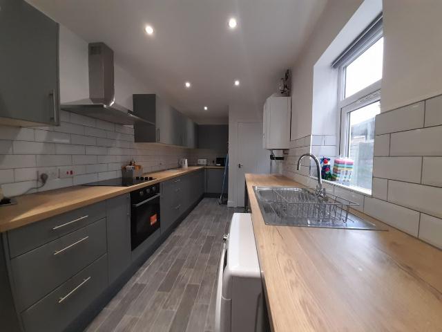 Cottage Beck Road, Scunthorpe DN16, Room to rent, £476 pcm | PrimeLocation