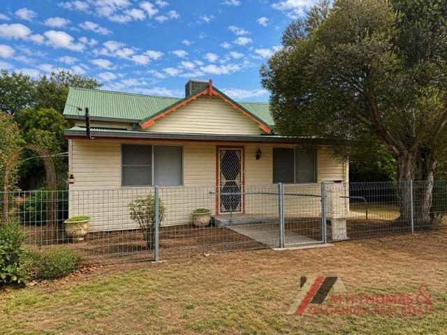 Cottage Charm on 2,440sqm
