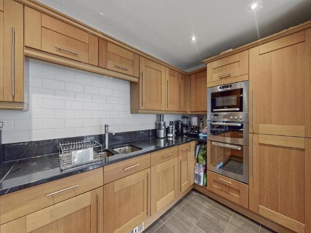 Cottage Close, London HA2 2 bed flat to rent £2,100 pcm £485 pw