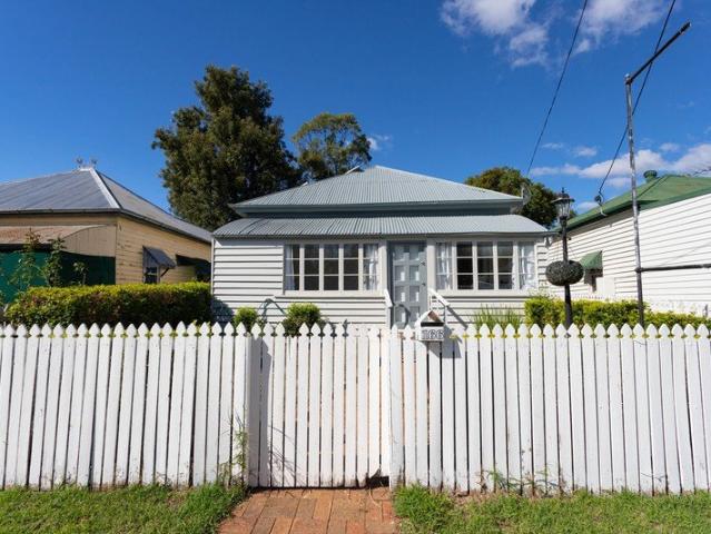Cottage in the Heart of Laidley