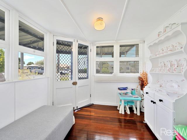 Cottage Queenslander Perfect For First Home Buyers or Investors!