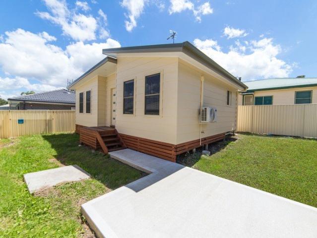 Cottage Style Living in a Convenient Morisset Location