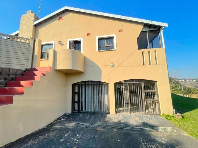 Cottage to rent in Westville North