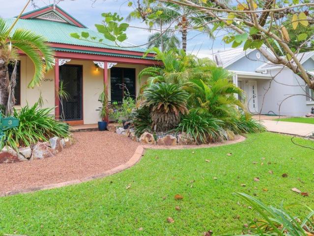 Cottage Vibes Executive Lifestyle
