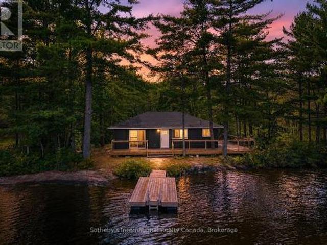 Cottage 1055 West Bank Drive, Gravenhurst Morrison, ON, P0E 1G0 house for sale | Listing ID X13677 | Royal LePage