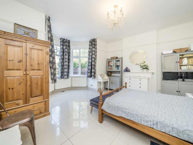 Cottenham Park Road, West Wimbledon, SW20, London