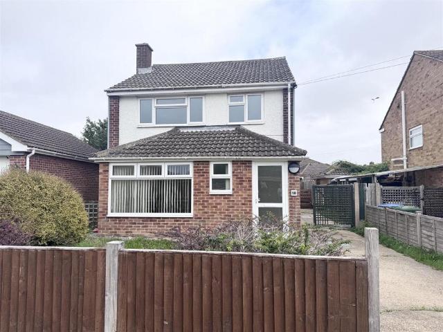 Cottes Way, Fareham PO14 4 bed detached house to rent £1,495 pcm £345 pw