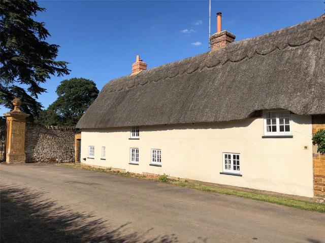 Cottesbrooke, Northamptonshire 3 bed semi detached house to rent £2,500 pcm £577 pw