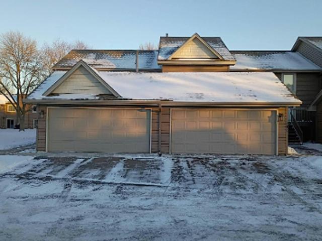 Cottonwood Ln N