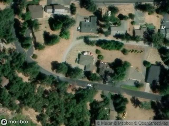 Cottonwood St