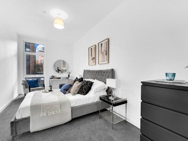 Cotton Gardens, Bolton, BL1 1 bed flat to rent £950 pcm £219 pw