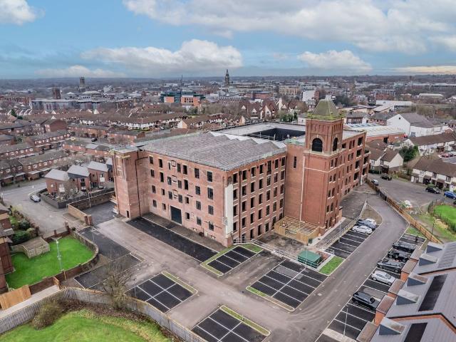 Cotton Gardens, Bolton BL1, 2 bed flat to rent, £1,200 pcm | PrimeLocation