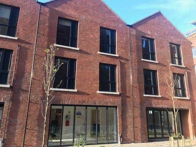 Cotton Grove, Stockport SK5, 2 bed flat to rent, £1,200 pcm | PrimeLocation