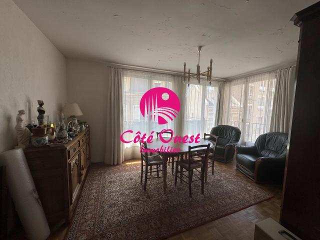 COTY F3 BALCON SUD/OUEST