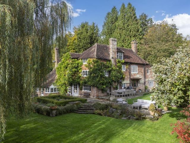 Cotchford Lane, Hartfield TN7, 6 bed detached house to rent, £9,995 pcm | PrimeLocation