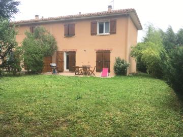 COTE PAVEE Jolie Maison T4 de 104m2 avec jardin privatif et garage