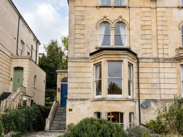 Cotham Brow, Bristol BS6, 1 bed flat to rent, £1,400 pcm | PrimeLocation