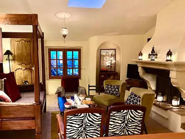 Cotignac 83570 Achat / Vente maison 4 pièces t4 au dernier étage cave