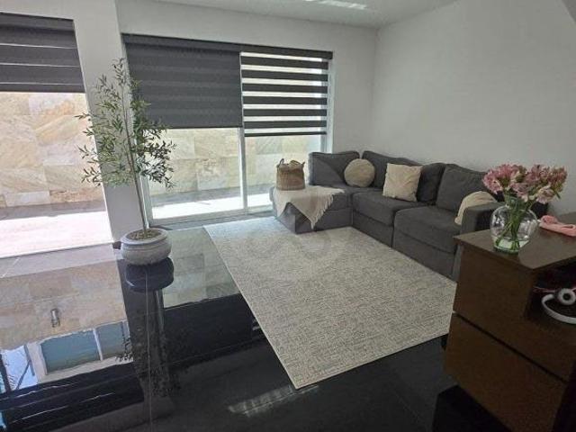 COTO TOLEDO: Casa en condominio en venta en Fraccionamiento Nueva Galicia Residencial