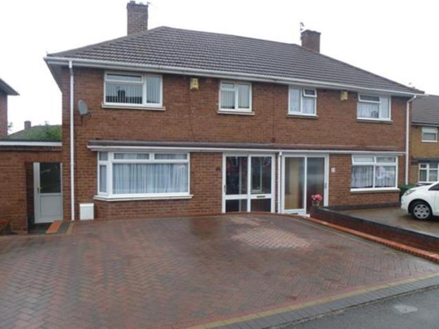 Cotswold Road, Wolverhampton WV2, 3 bed property to rent, £1,400 pcm | PrimeLocation