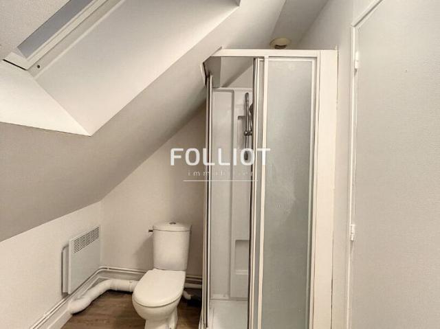 COUTANCES: appartement T1 14 m� en location