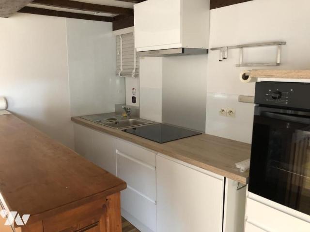 COUTANCES, rue du Palais de Justice, appartement de 42 m2