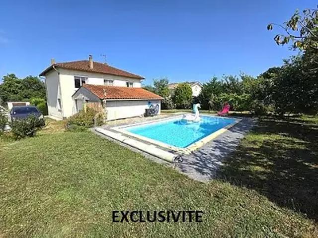 Coutras 33230 Achat / Vente maison 7 pièces t7 piscine terrasse