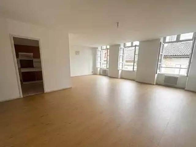 Coutras 33230 Achat / Vente appartement 3 pièces t3